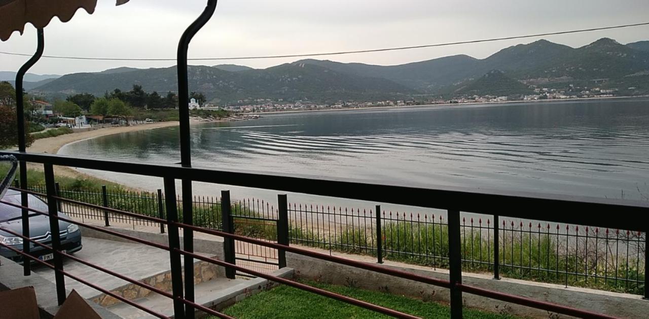 Villa Alexandra Nea Iraklitsa Ngoại thất bức ảnh